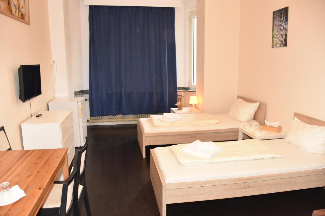 Hotel Schaum Düsseldorf Extérieur photo