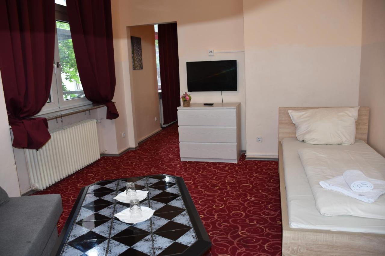 Hotel Schaum Düsseldorf Extérieur photo