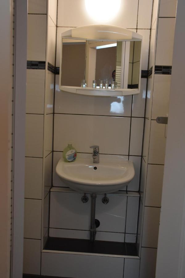 Hotel Schaum Düsseldorf Extérieur photo