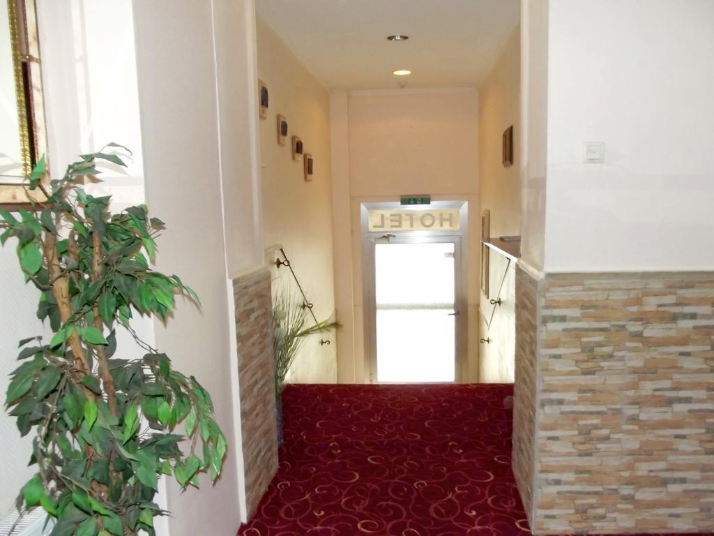 Hotel Schaum Düsseldorf Extérieur photo
