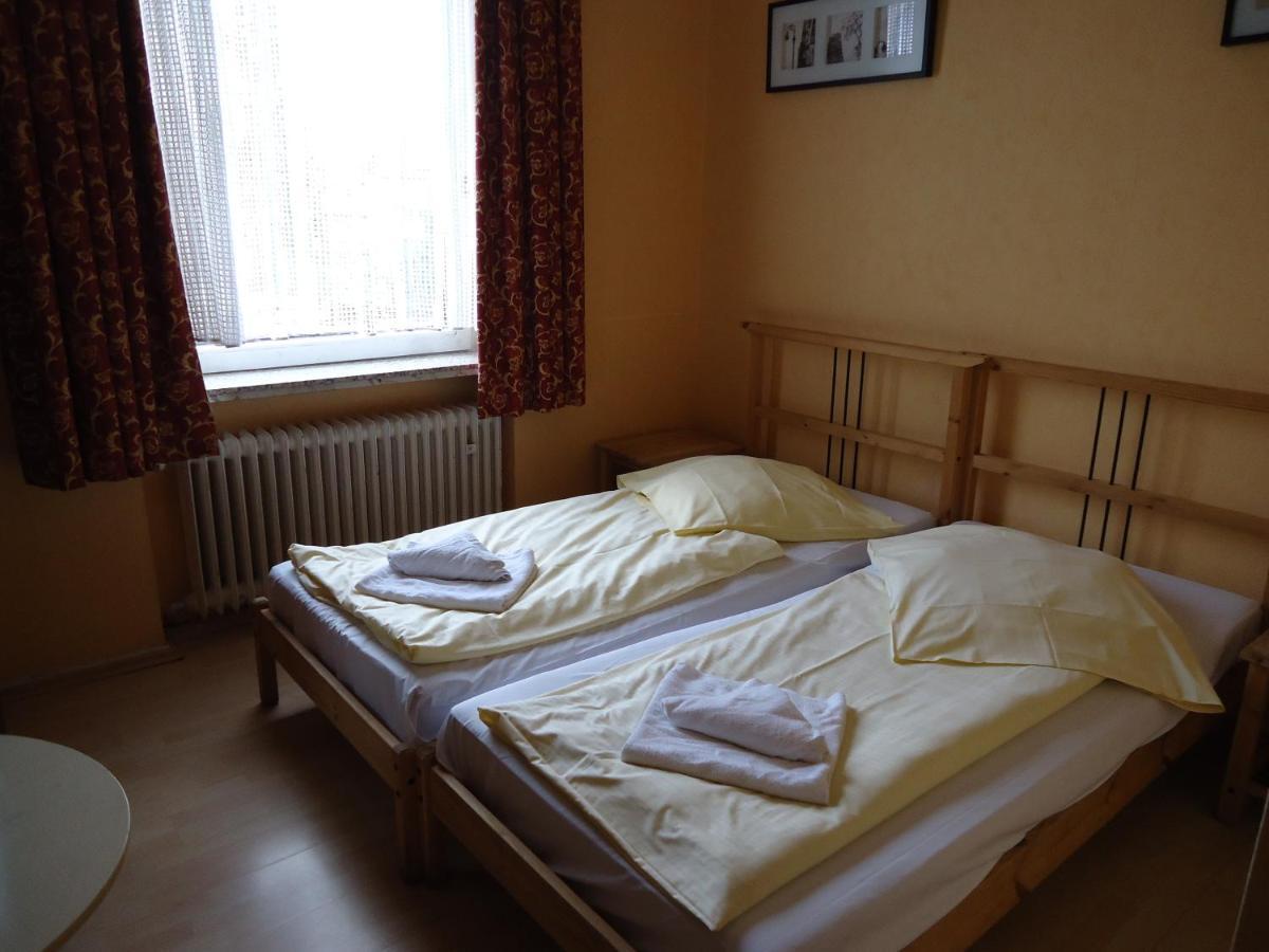 Hotel Schaum Düsseldorf Chambre photo